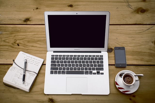 Cosa devi sapere prima di acquistare workstation da ufficio
