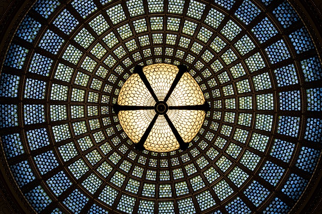 La scelta dell'architetto di design della Chiesa giusta può influire sullo sviluppo della comunità nella Chiesa